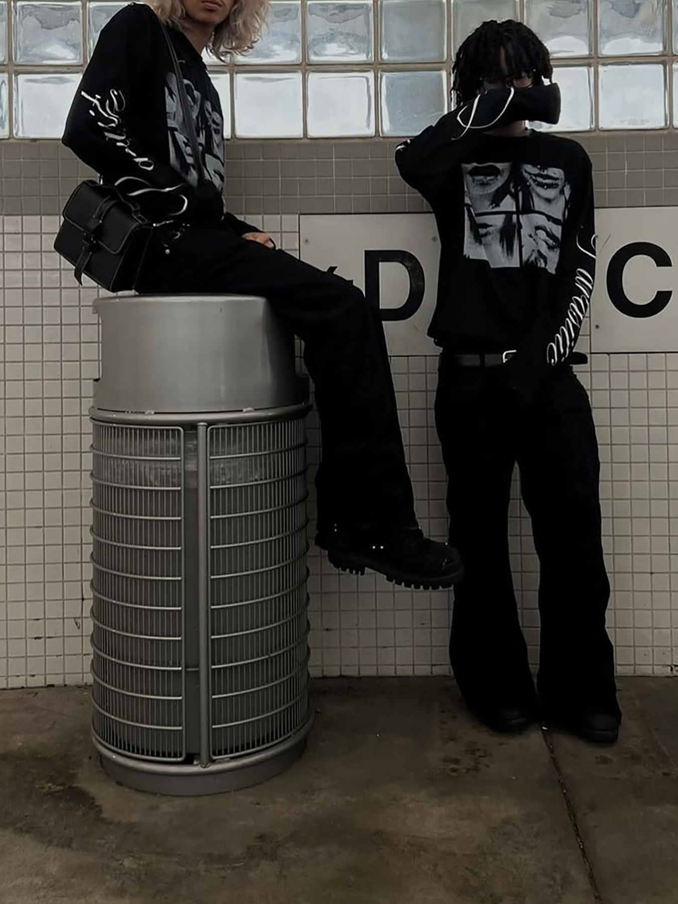 Dark style street punk unisex  - Wedding Yes 리뷰 및 가격