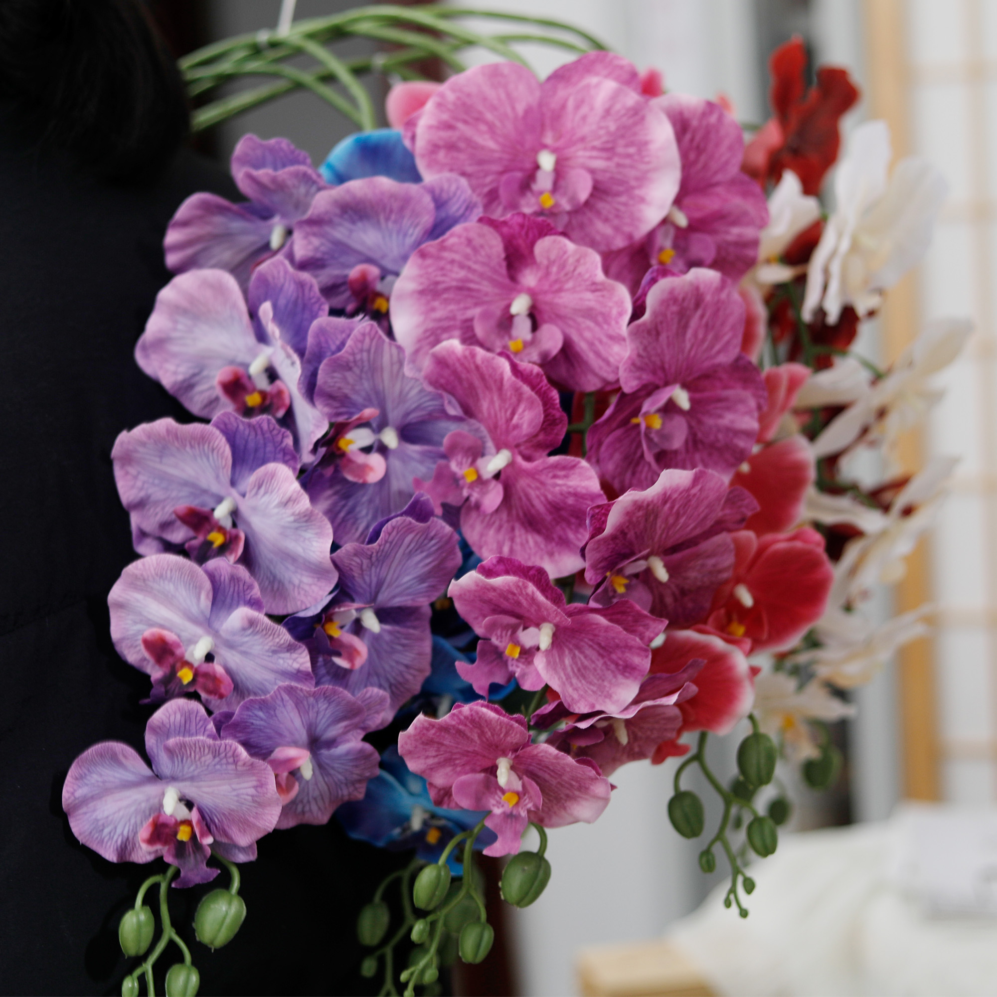 Long Branch Butterfly Orchids  - Wedding Arch Flower 리뷰 및 가격