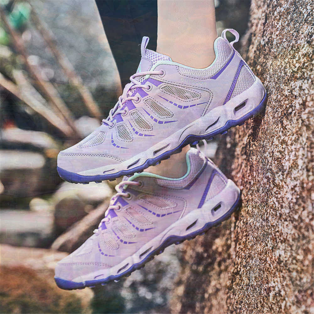 Sumer Round Tip Silver Sneaker - Wedding Supply Superstore 리뷰 및 가격